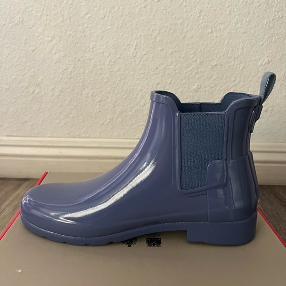 HUNTER - Women’s Chelsea Gloss Boot in Adder Blue US 8 - Picture 2 of 5